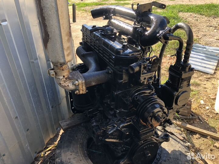 Двигатель д240
