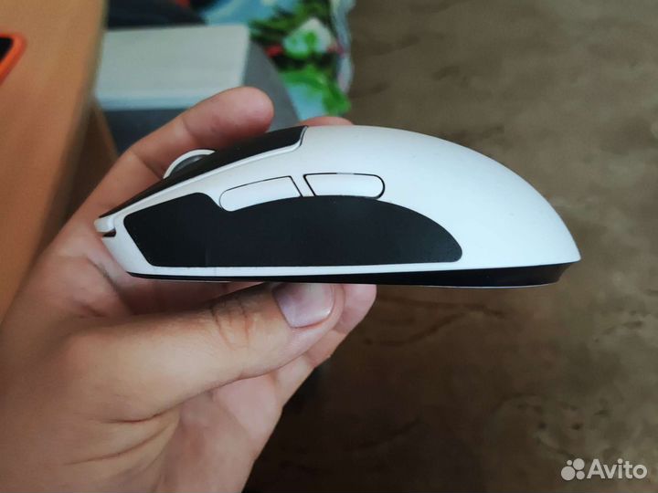 Беспроводная игровая мышь logitech