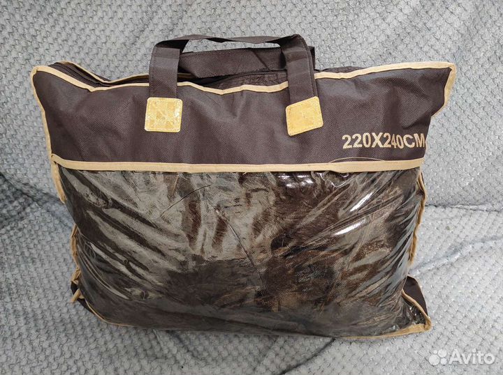 Плед коричневый 220*240см. Новый