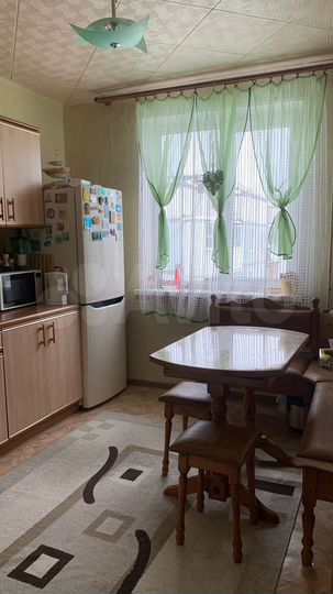 2-к. квартира, 52 м², 5/5 эт.