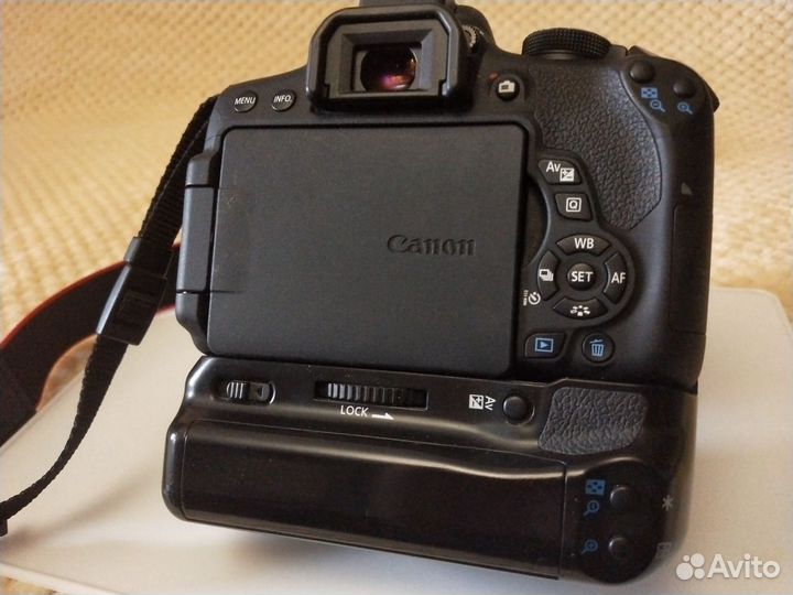 Canon EOS 750D Kit 18-55m STM и тел.75-300mm