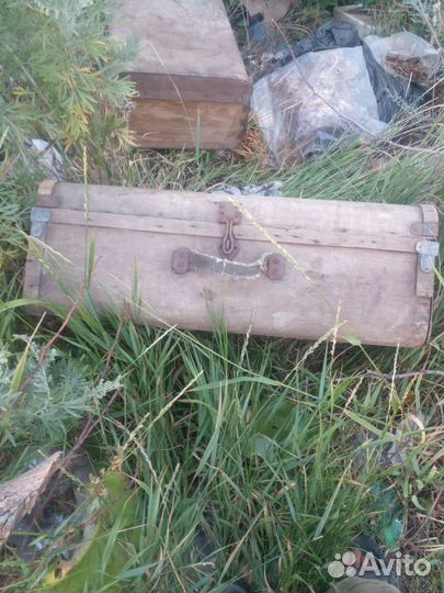 Чемодан старинные