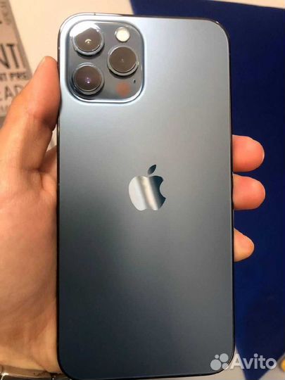 Телефон iPhone 12 pro max