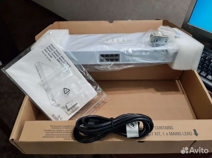 Коммутатор 3COM Baseline Switch 2808