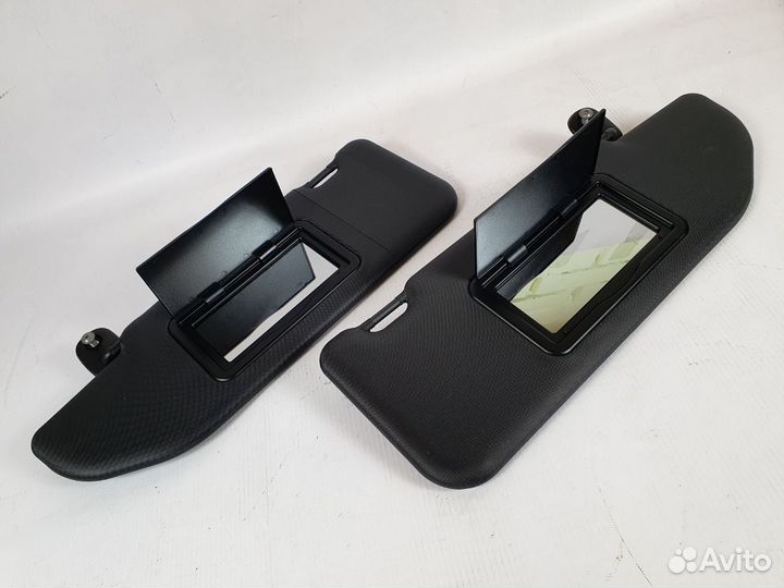 Солнцезащитные козырьки черные Лада Веста