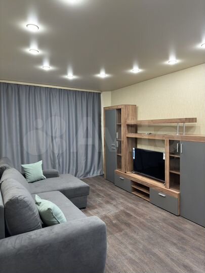 2-к. квартира, 44 м², 3/5 эт.
