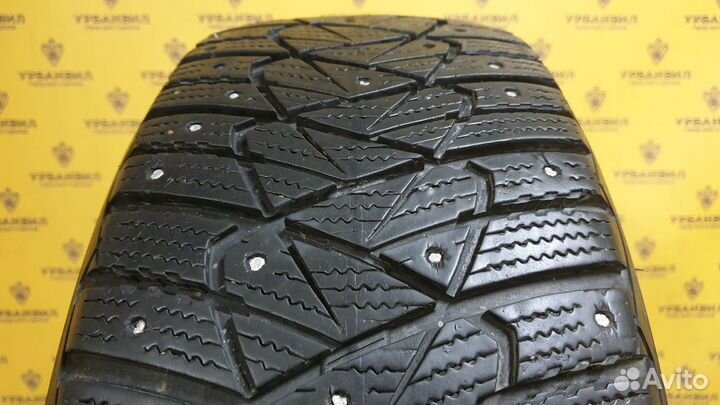 Goodyear Ultragrip 600 215/55 R17 98T