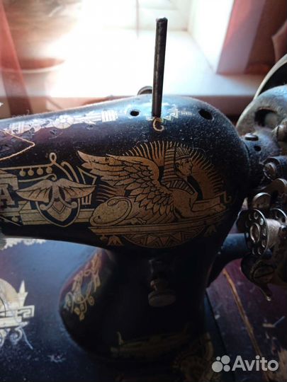 Швейная машина