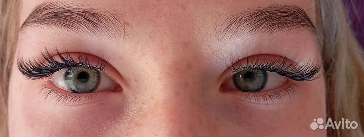 Наращивание ресниц на дому сходня