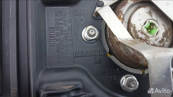 Airbag на руль Opel Vivaro F9Q 2003