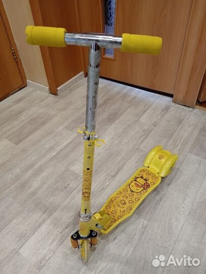 Самокат детский трехколесный