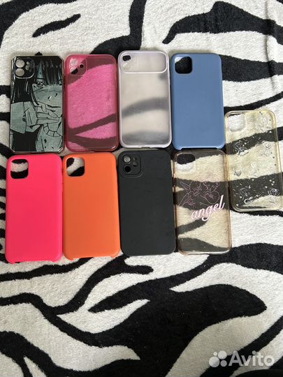 Чехлы на iPhone 11