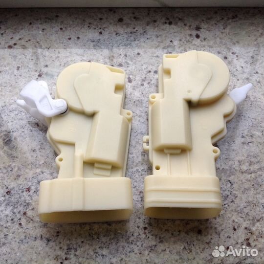 Замок Lexus RX 300