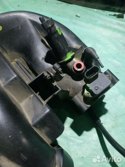 Впускной коллектор Land Rover Freelander 1 2.5