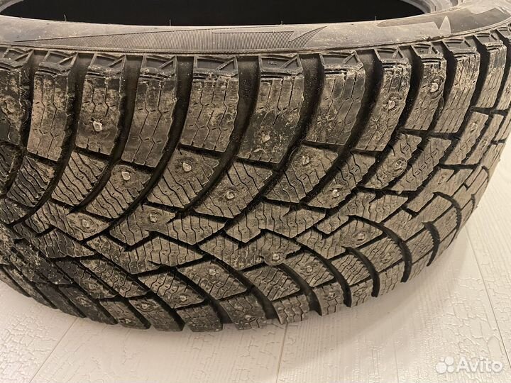 Pirelli Ice Zero 2 245/45 R20 103H