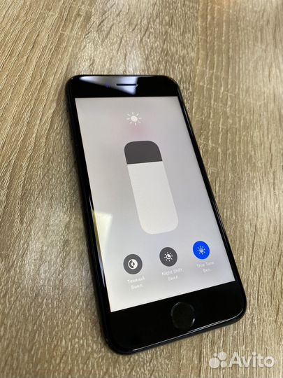 iPhone SE (2020), 128 ГБ