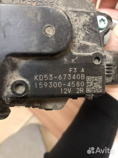 Трапеция стеклоочистителя с моторчиком Mazda CX-5