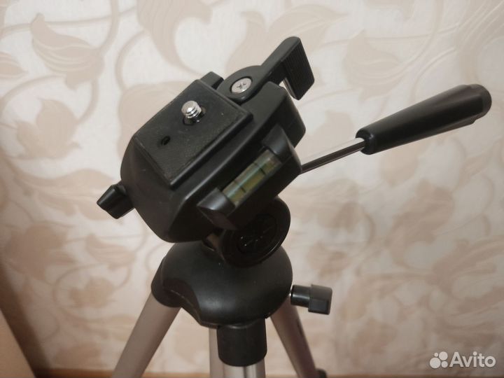 Штатив для фотоаппарата Rekam RT-L34