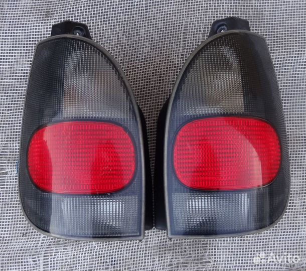 Рено Эспейс 3 фонарь задний
