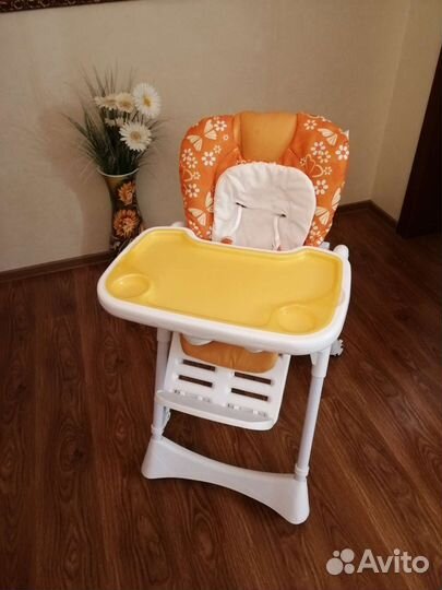 Стульчик для кормления Sweet Baby Magestik