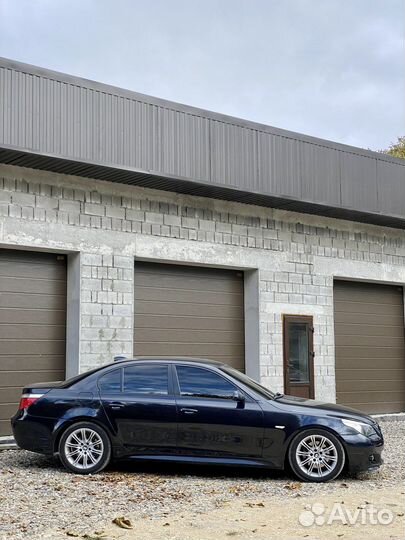 М обвес BMW E60 M Tech бампера