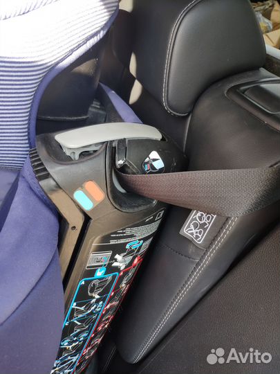 Детское автокресло maxi cosi opal