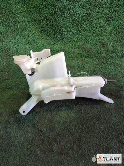 Бачок стеклоомывателя daihatsu move