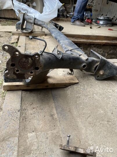 Балка задняя volkswagen polo sedan барабан без ABS