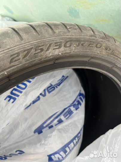 Pirelli P Zero 245/35 R20 и 275/30 R20