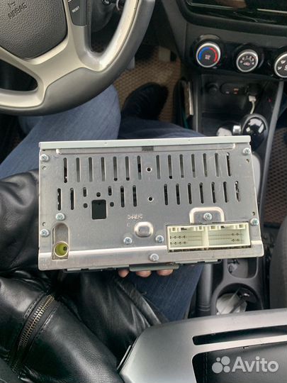 Штатная магнитола kia rio 3