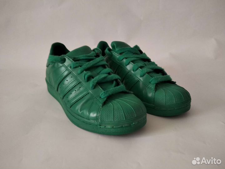 Кроссовки Adidas originals Pharrell Williams