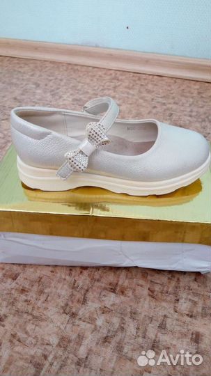 Туфли для девочки