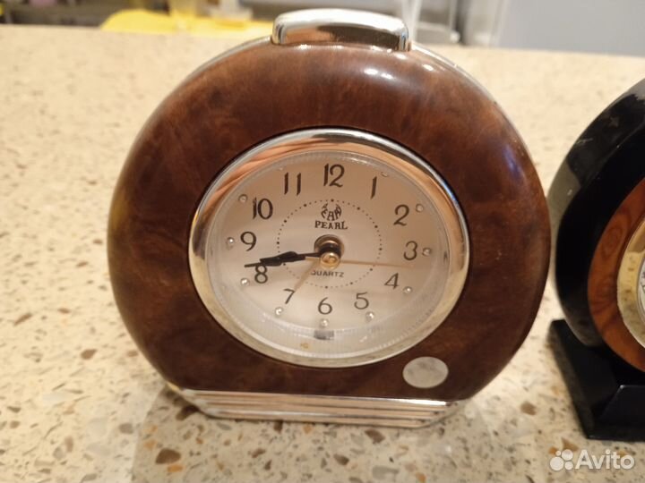 Часы будильник