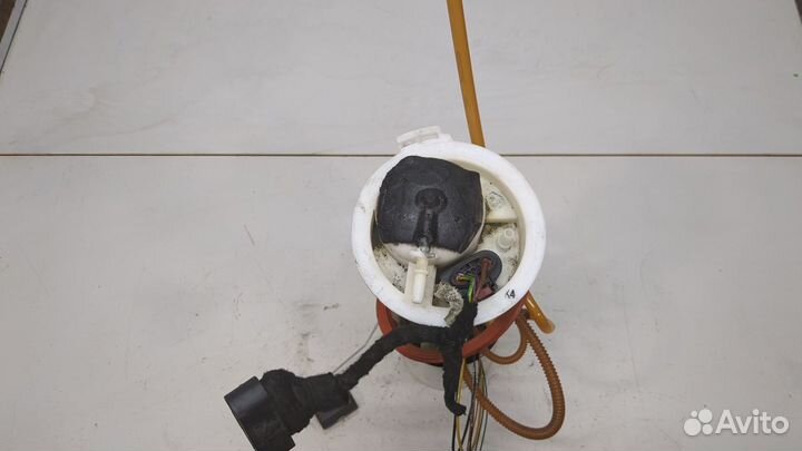 Насос топливный электрический Audi Q5, 2011