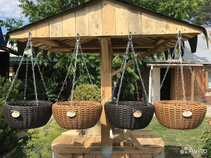 Кашпо из ротанга