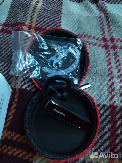 Блютуз наушники New Bee