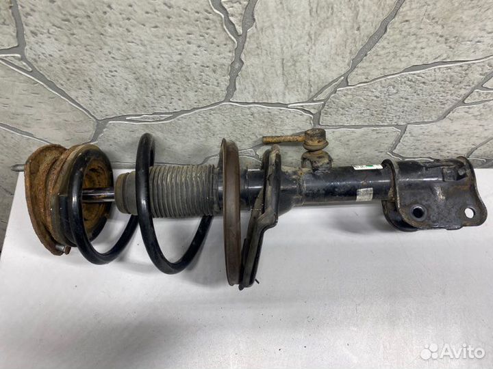 Амортизатор подвески передний правый Hyundai