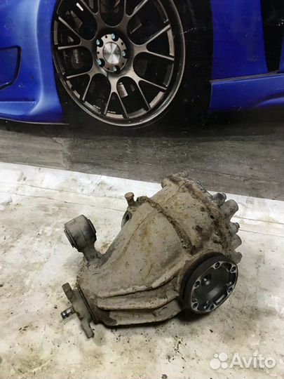 Редуктор задний Mercedes W220