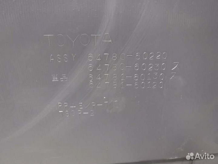 Обшивка двери задка Toyota Lc Prado 120 1GR 2007