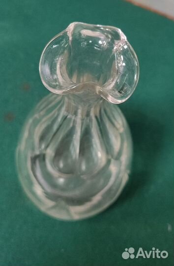 Графин старинный