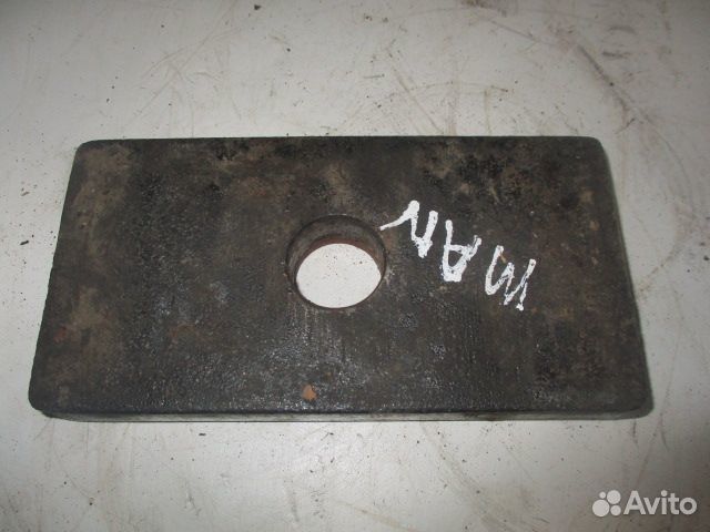 Проставка передней рессоры MAN 81413363155
