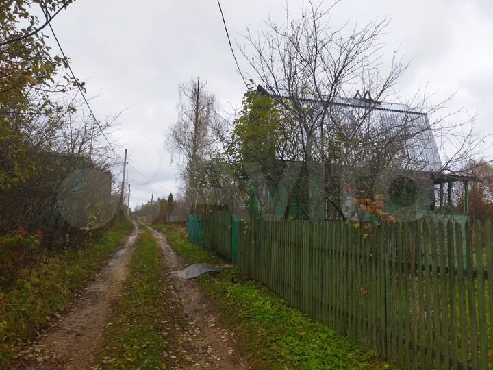 Дача 28,6 м² на участке 5 сот.