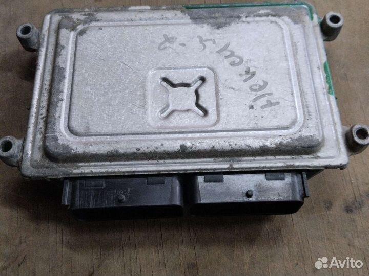 Блок управления двигателем Daewoo Nexia N150