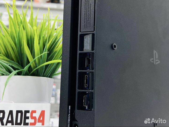 PS4 Слим + 2 Джойстика + Игра