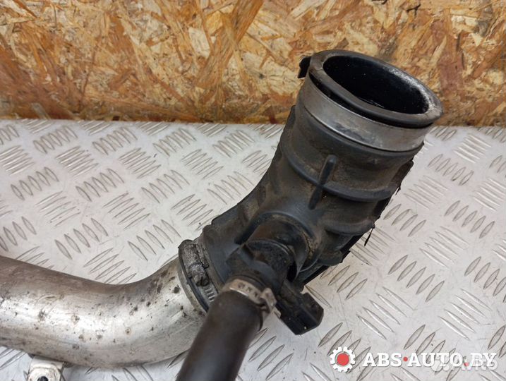 Патрубок интеркулера Volvo XC90 2005 30636854