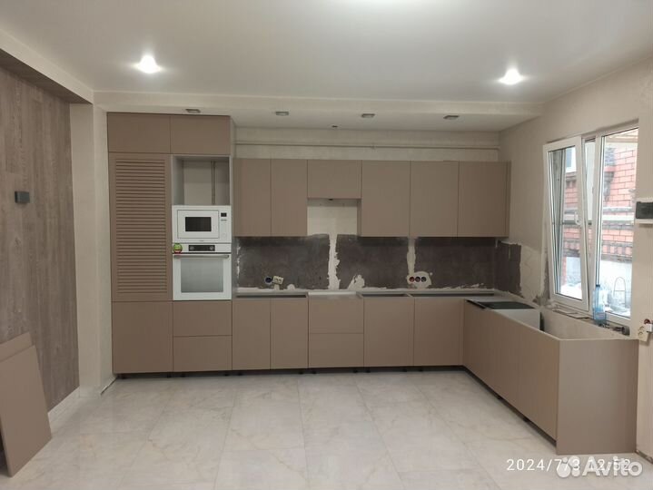 Сборка и установка кухни