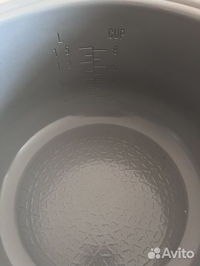 Набор десертных ложек и кружка для кофе