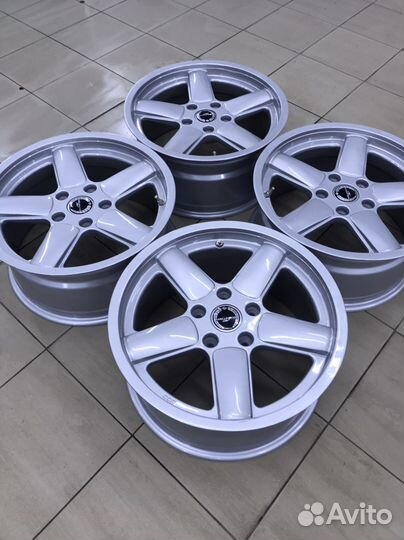 Диски на бмв R 17