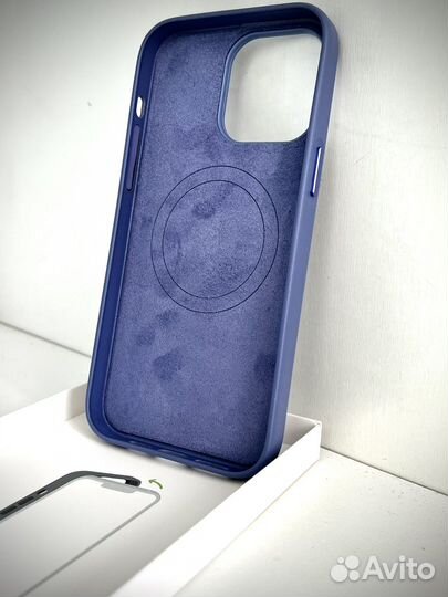 Чехол iPhone с MagSafe