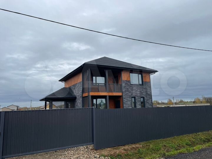 Дом 173 м² на участке 6 сот.